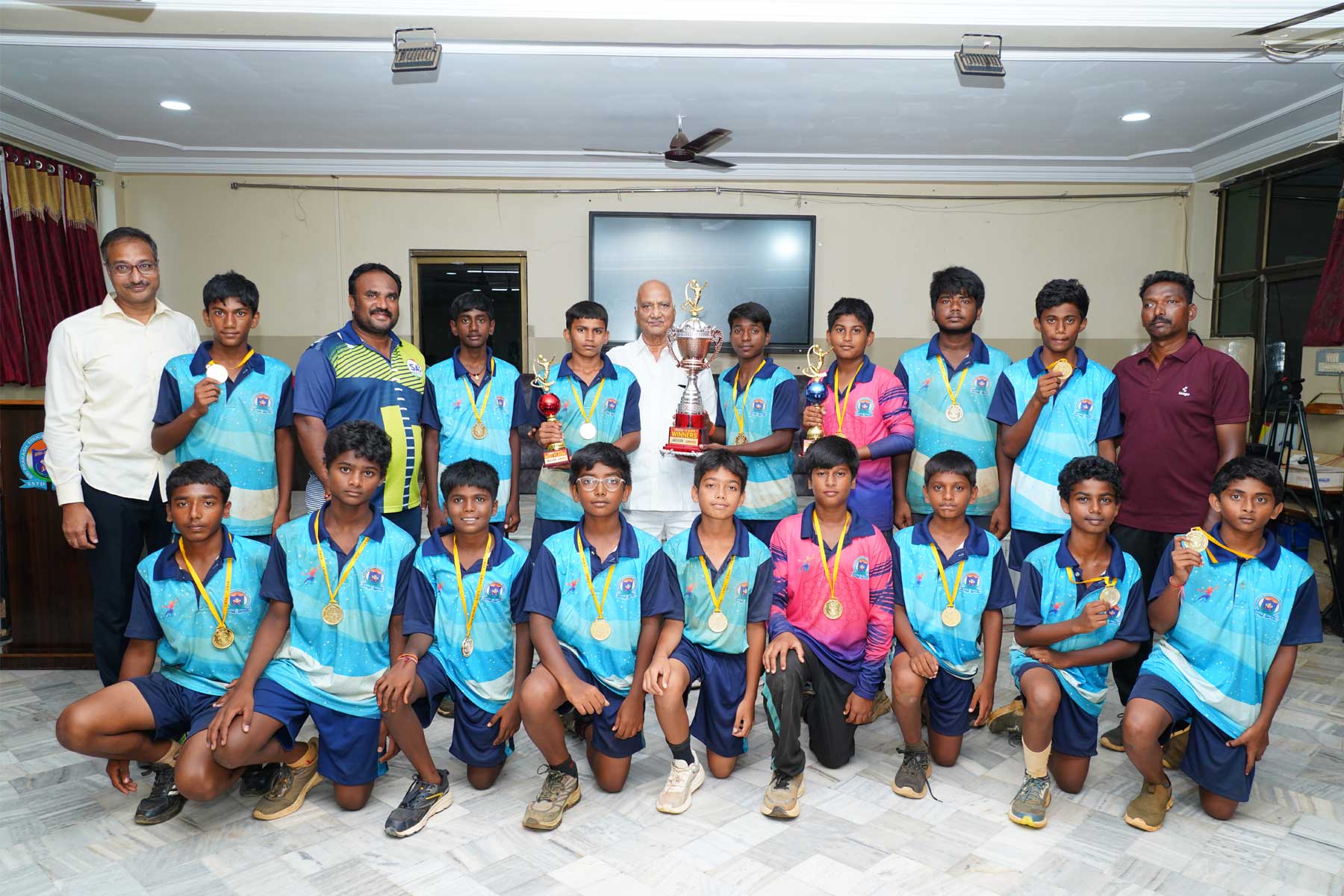 Prakashites Bring Laurels to the Institution