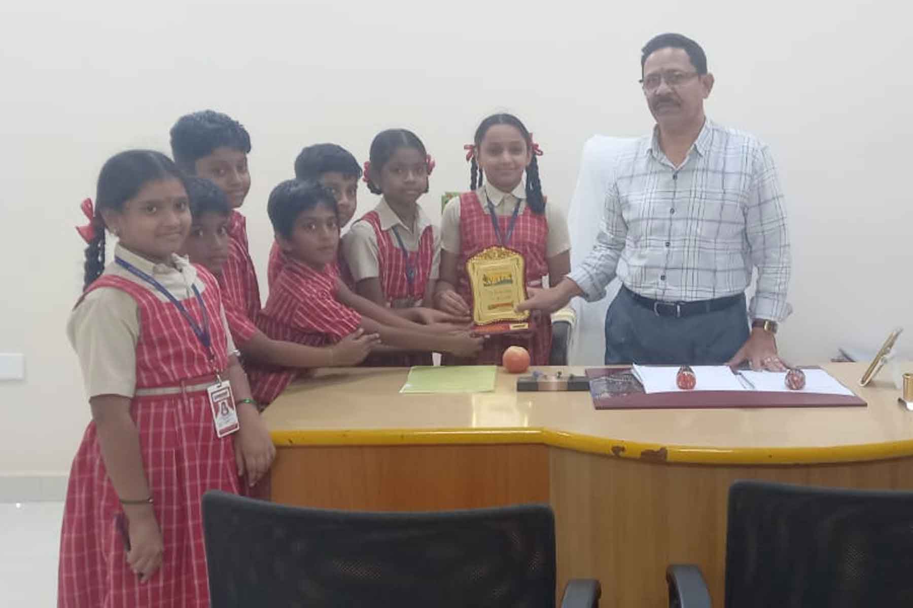 Field Trip of Grade -4 to Muncipal office