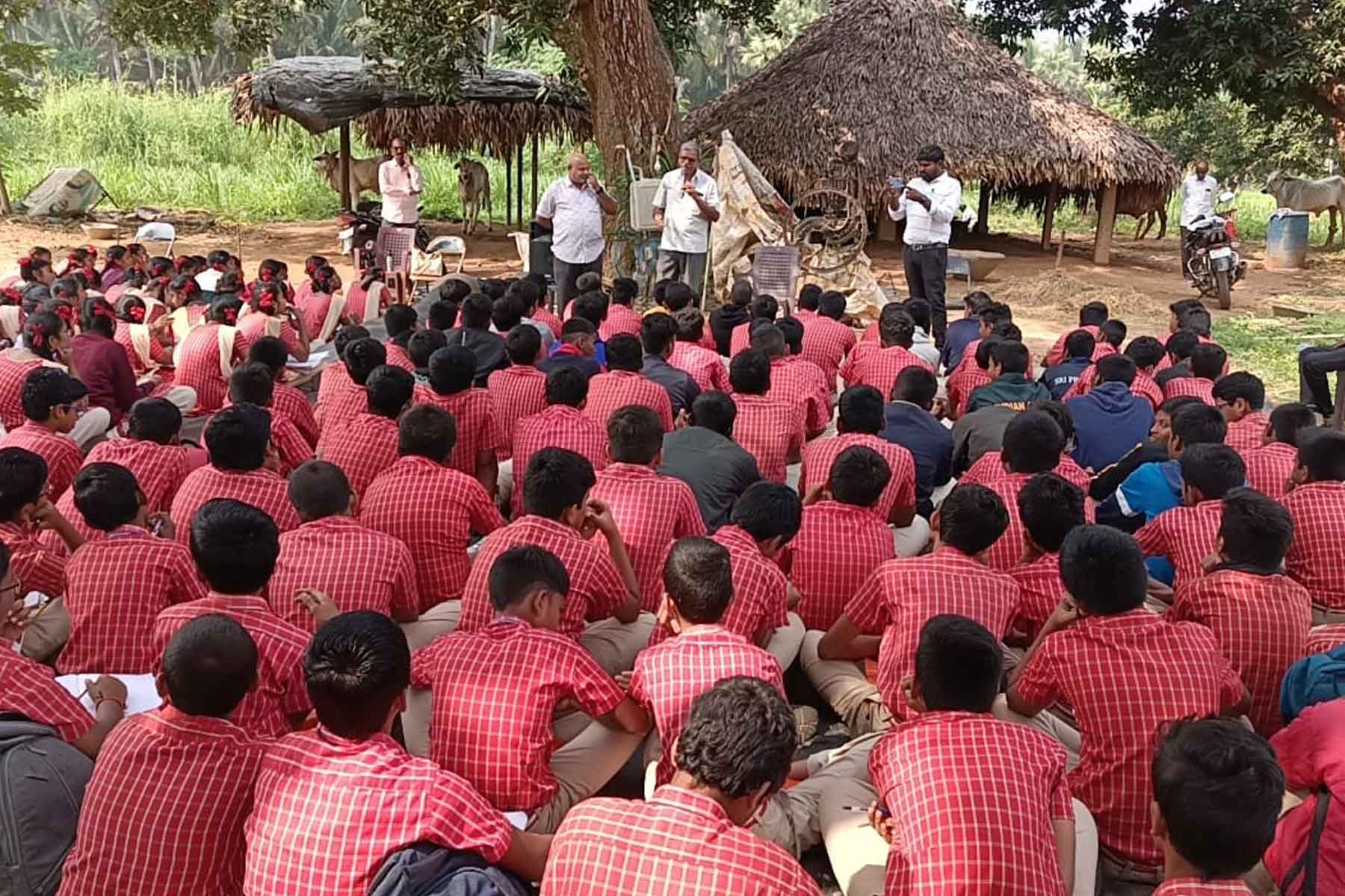 Sri Prakashites Field Trip