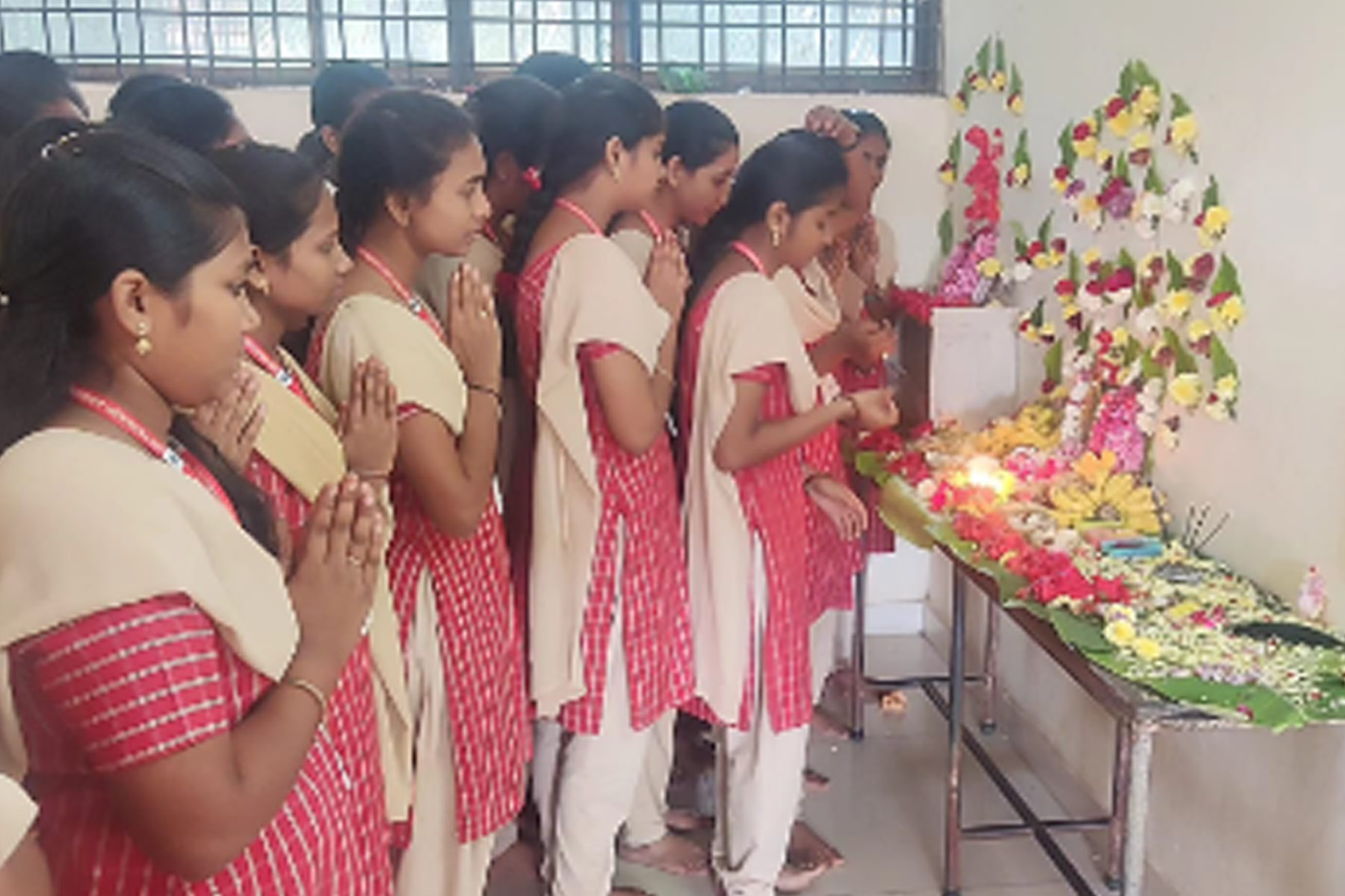 SARASWATI POOJA CELEBRATIONS AT SRI PRAKASH JUNIOR COLLEGE